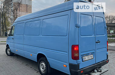 Вантажний фургон Volkswagen LT 2005 в 