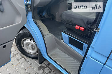 Вантажний фургон Volkswagen LT 2005 в 