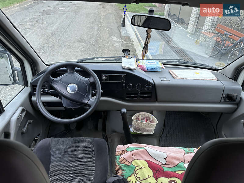 Седан Volkswagen LT 2006 в Чернівцях
