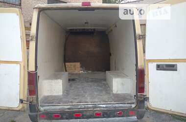 Вантажний фургон Volkswagen LT 2005 в 