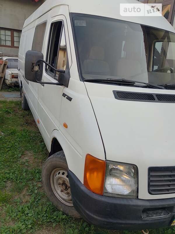 Внедорожник / Кроссовер Volkswagen LT 1998 в Берегово