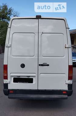 Вантажний фургон Volkswagen LT 2005 в Черкасах