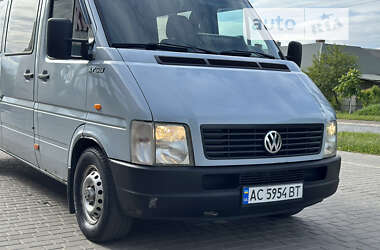 Вантажопасажирський фургон Volkswagen LT 2006 в Володимир-Волинському