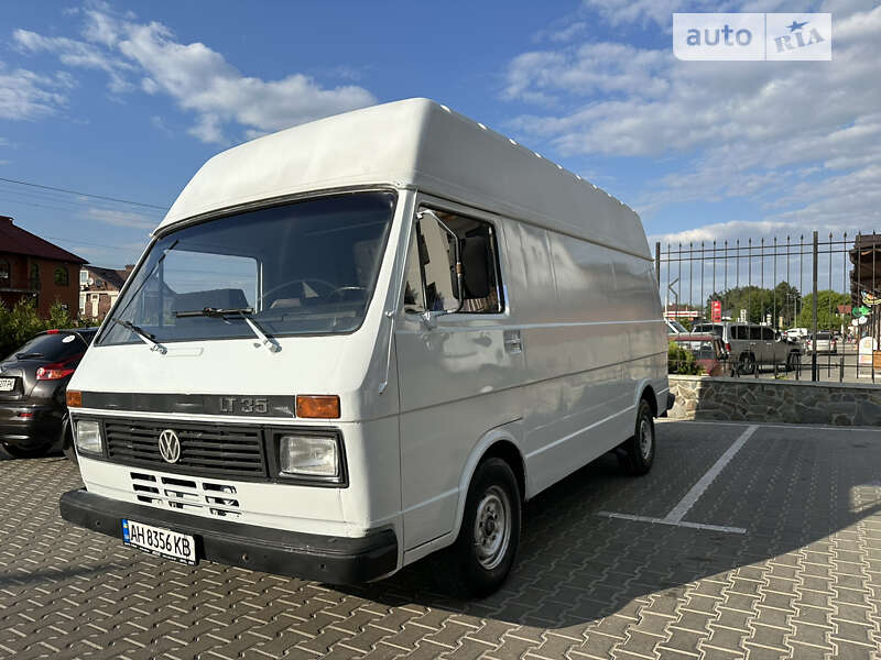 Грузовой фургон Volkswagen LT 1990 в Киеве