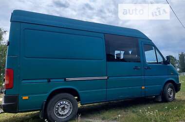 Вантажопасажирський фургон Volkswagen LT 2003 в Вараші