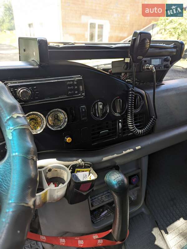 Мікроавтобус Volkswagen LT 2005 в Ковелі