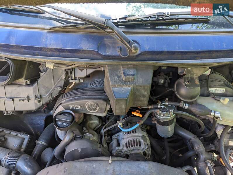 Мікроавтобус Volkswagen LT 2005 в Ковелі