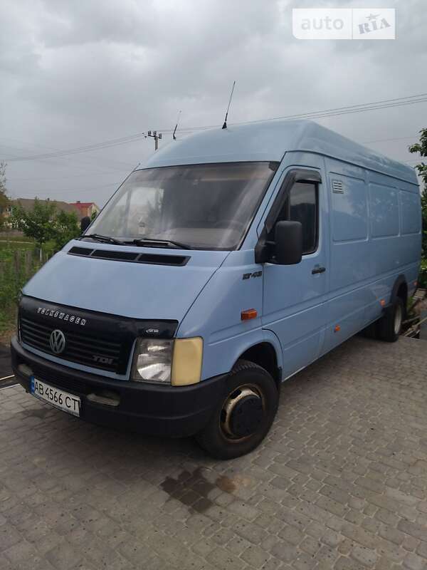 Грузовой фургон Volkswagen LT 1999 в Гнивани