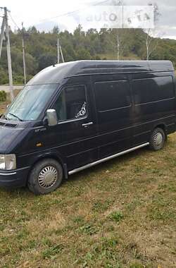 Грузовой фургон Volkswagen LT 2005 в Тячеве