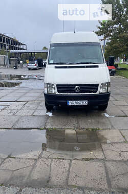 Грузовой фургон Volkswagen LT 2004 в Львове