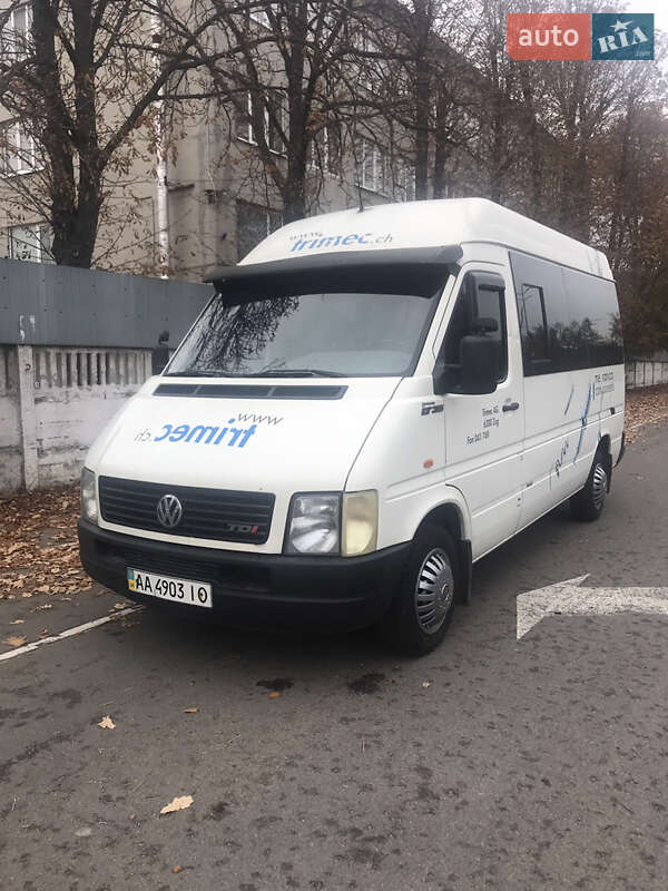 Мікроавтобус Volkswagen LT 2004 в Києві