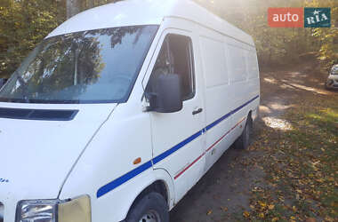 Грузовой фургон Volkswagen LT 2003 в 