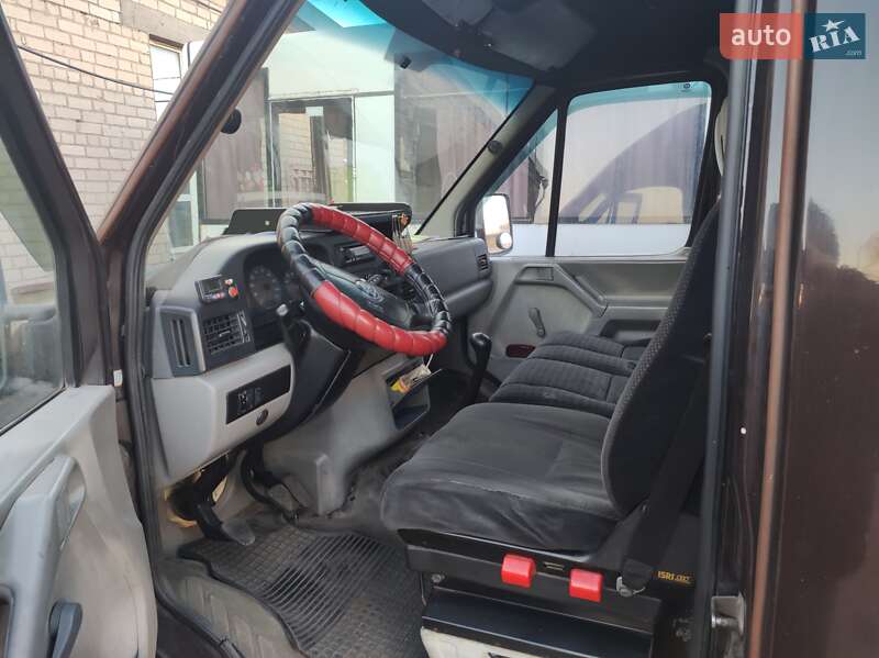 Мікроавтобус Volkswagen LT 2000 в Миколаєві