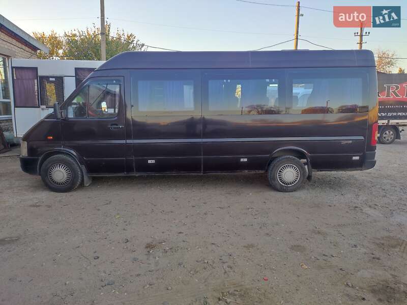 Мікроавтобус Volkswagen LT 2000 в Миколаєві