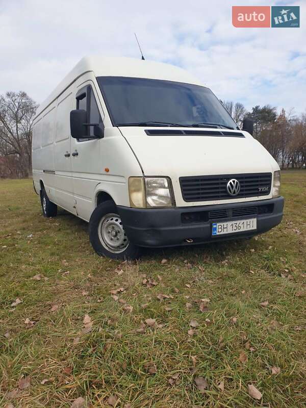 Грузовой фургон Volkswagen LT 2005 в Беляевке