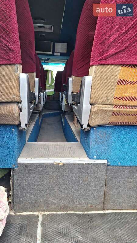 Мікроавтобус Volkswagen LT 2002 в Кропивницькому