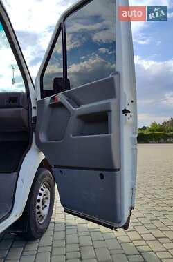 Грузовой фургон Volkswagen LT 2005 в 