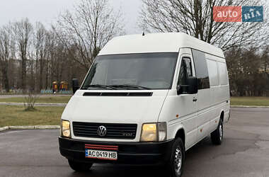 Вантажний фургон Volkswagen LT 2002 в Рівному