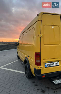 Вантажний фургон Volkswagen LT 2006 в Мукачевому