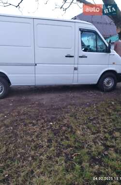 Грузовой фургон Volkswagen LT 2006 в Прилуках