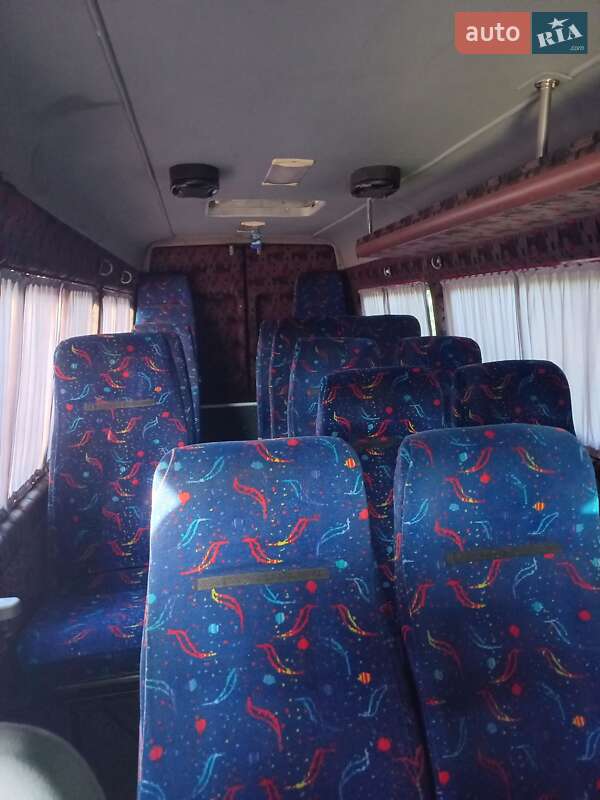 Микроавтобус Volkswagen LT 2004 в Киеве