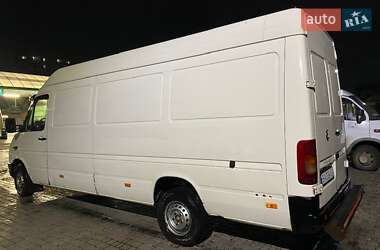 Грузовой фургон Volkswagen LT 2003 в Кропивницком