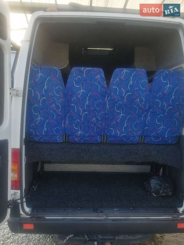 Мікроавтобус Volkswagen LT 2002 в Ужгороді