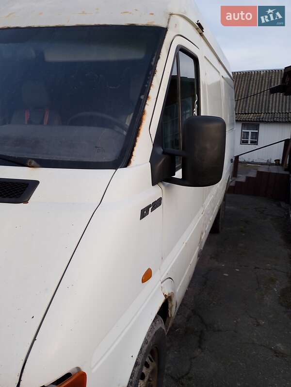 Мікроавтобус Volkswagen LT 2004 в Житомирі фото 2 Мікроавтобус Volkswagen LT 2004 в Житомирі