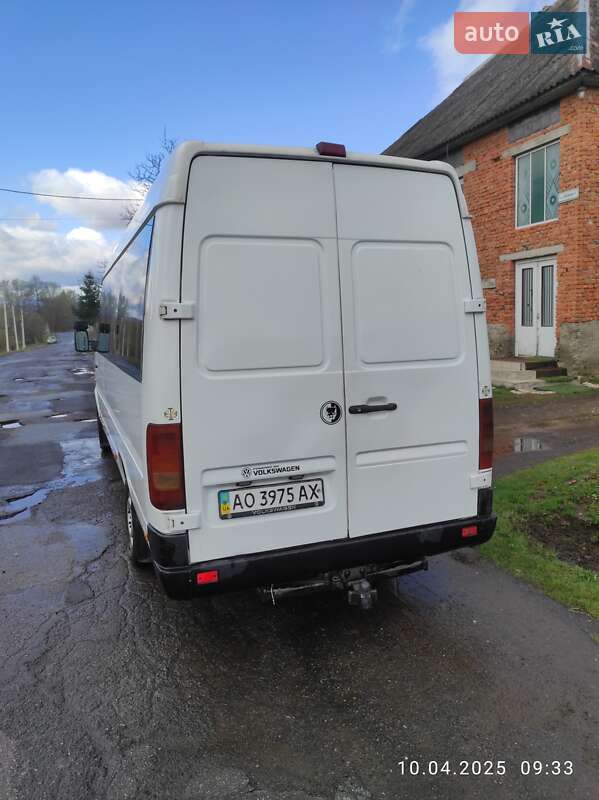Микроавтобус Volkswagen LT 2006 в Хусте
