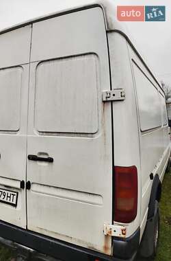 Вантажний фургон Volkswagen LT 2002 в 