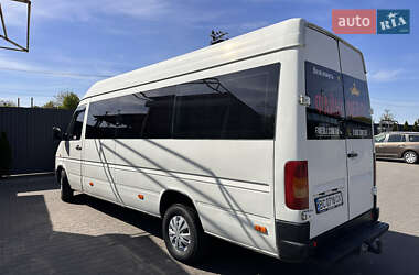Вантажопасажирський фургон Volkswagen LT 1998 в 