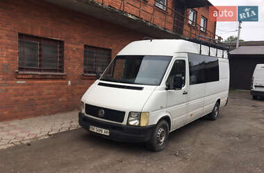 Грузопассажирский фургон Volkswagen LT 2004 в Дубно