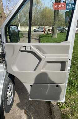 Вантажний фургон Volkswagen LT 2005 в 