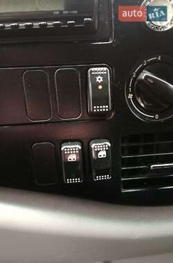 Грузопассажирский фургон Volkswagen LT 2006 в 