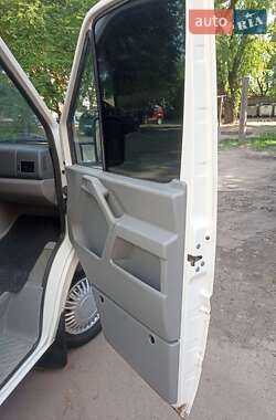 Грузовой фургон Volkswagen LT 2006 в 