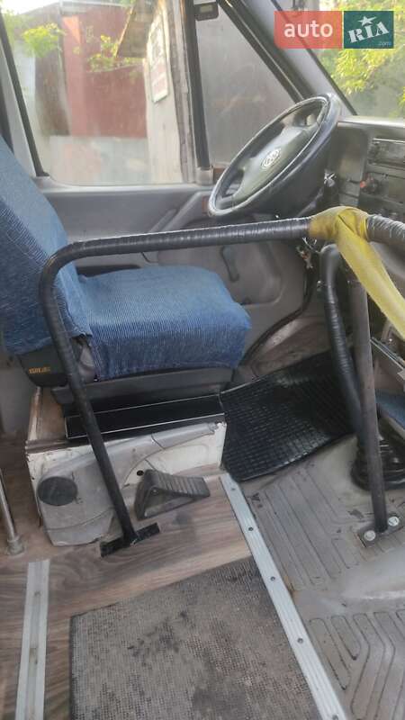 Інші автобуси Volkswagen LT 2002 в Запоріжжі