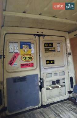 Грузовой фургон Volkswagen LT 2005 в 