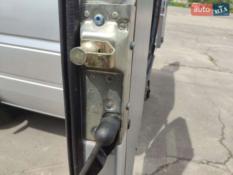 Микроавтобус Volkswagen LT 2006 в Ровно