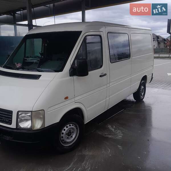 Вантажний фургон Volkswagen LT 1998 в Цумані