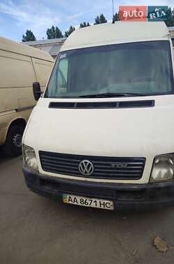 Грузовой фургон Volkswagen LT 2004 в Киеве