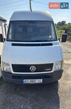 Вантажний фургон Volkswagen LT 2004 в Ужгороді