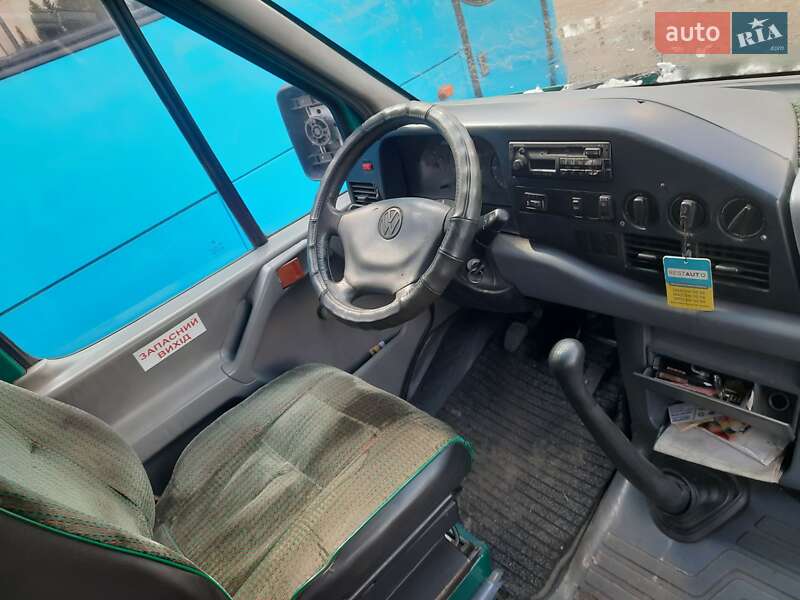 Микроавтобус Volkswagen LT 2000 в Луцке