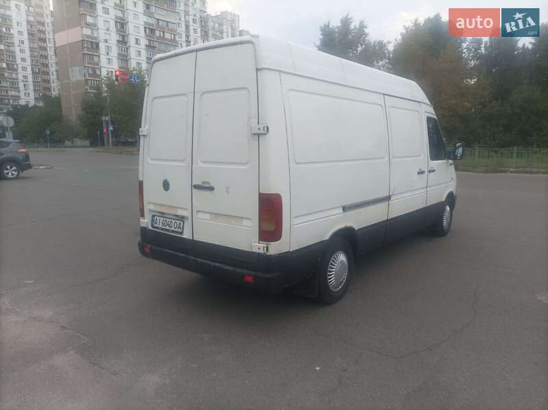 Грузовой фургон Volkswagen LT 1999 в Киеве