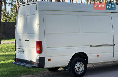 Грузовой фургон Volkswagen LT 2004 в 