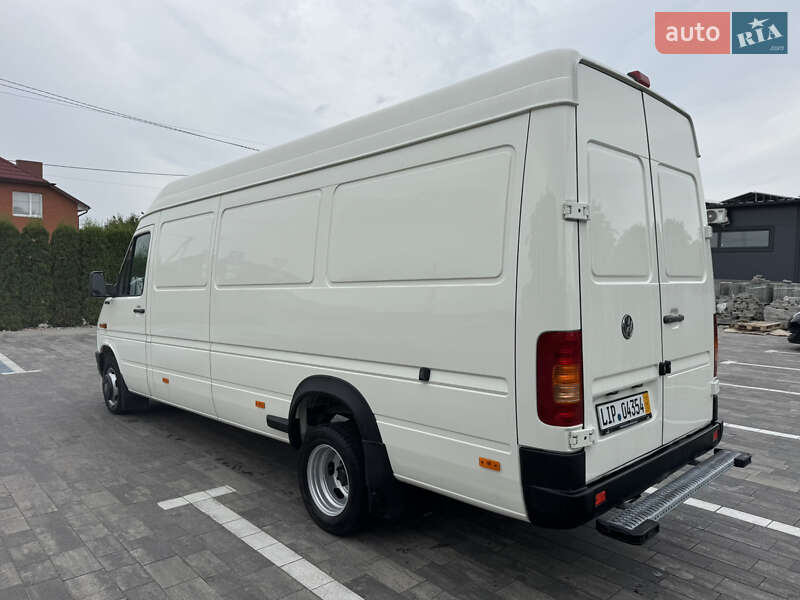 Грузовой фургон Volkswagen LT 2005 в Луцке