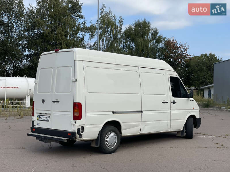 Вантажний фургон Volkswagen LT 2006 в Конотопі