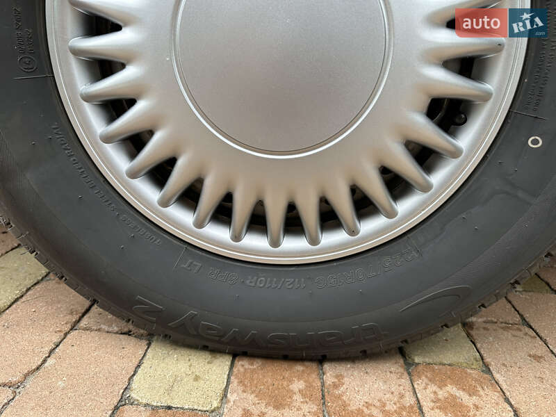 Вантажний фургон Volkswagen LT 2006 в Києві