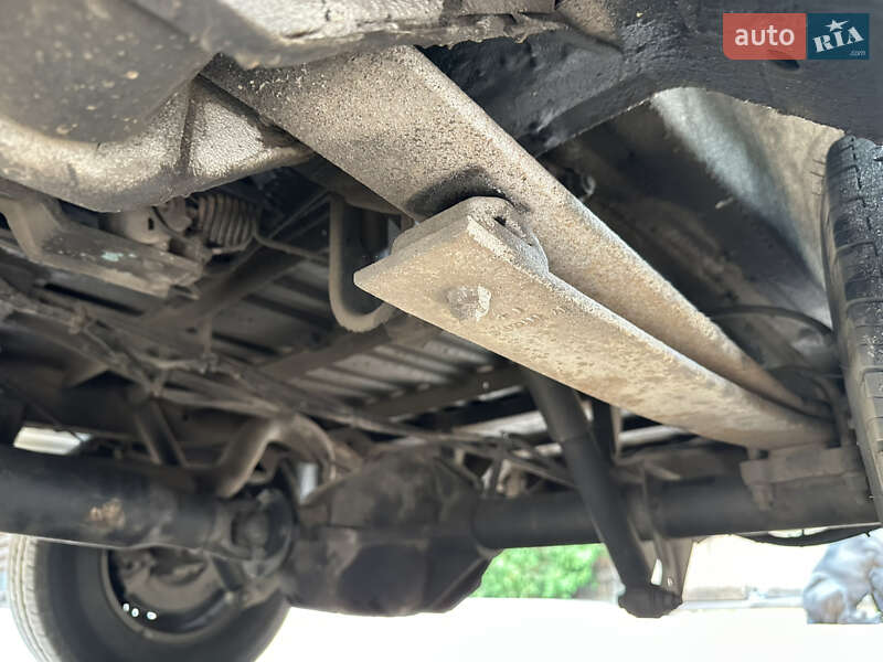 Вантажний фургон Volkswagen LT 2006 в Києві