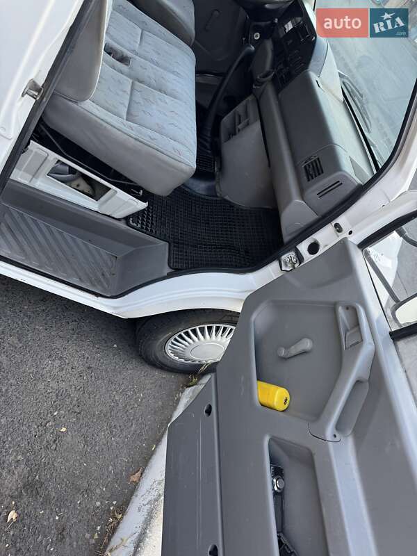 Грузовой фургон Volkswagen LT 1997 в Одессе