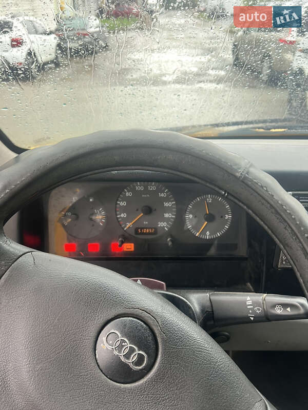 Вантажопасажирський фургон Volkswagen LT 2001 в Львові